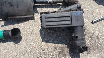 Airbox obal vzduchove filtra 1.9tdi 77kw bxe bkc bjb 2.0tdi