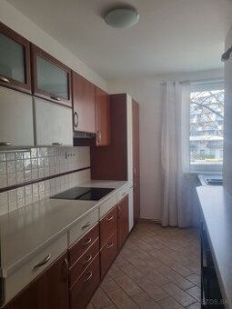 2izbový byt Hraničná ul. na prenájom