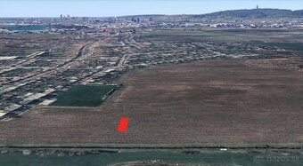 NA PREDAJ investičný stavebný pozemok vo Vajnoroch