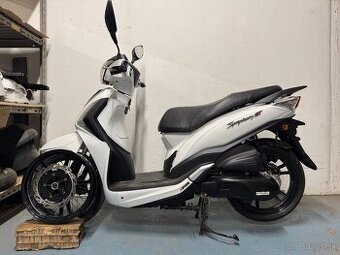 Predám skúter SYM SYMPHONY ST 125 na diely