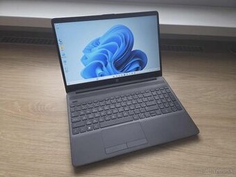 HP 255 G8 ;15.6 FHD,AMD R5 5500u 8GB/256GB,W11,zaruka