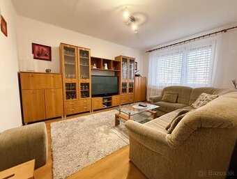 Na predaj útulný zariadený 3 izbový byt Soblahovská -Trenčín