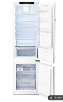 Vstavana Chladnicka IKEA, Elekrolux