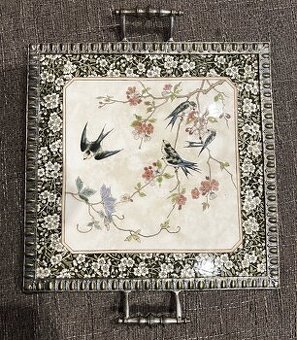 Starožitný servírovací podnos