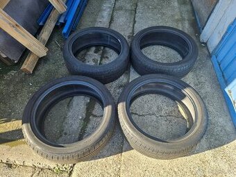 4x Letné pneu Bridgestone 225/45 R19