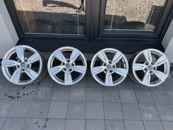 AUDI A4 originálne elektróny 16’