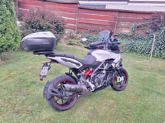 Aprilia caponord 1200