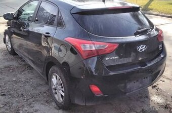 Hyundai i30 1.6 CRDI 2013 predám MOTOR D4FB, TRYSKY 04451103
