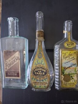 Fľaše od alkoholu