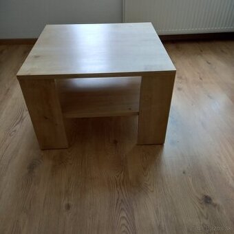 Konferenčný stolik