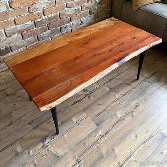 Konferenčný stolík