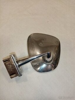 Trabant- spätné zrkadlo vonkajšie - prvý typ