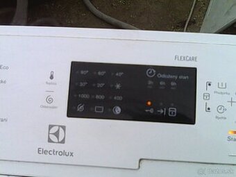Pračka Elektrolux