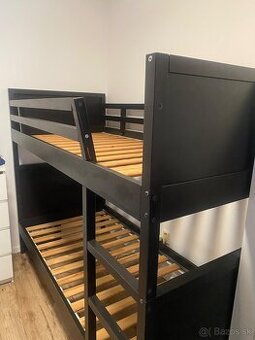 Poschodová postel