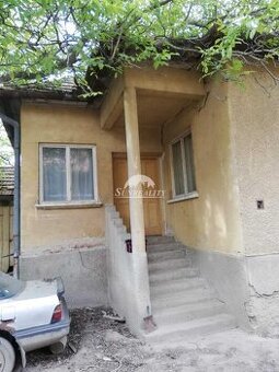 ZNÍŽENÁ CENA LEN U NÁS Predaj - Rodinný dom - Moča
