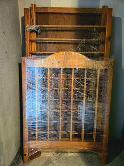 Detska drevena postielka s matracom