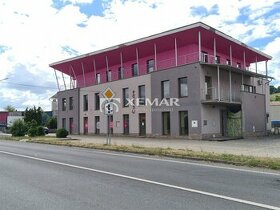 Na predaj administratívno- obchodná budova v Kriváni-...