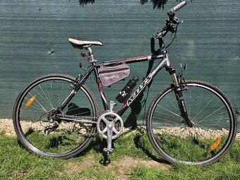 Kellys Axis 21''