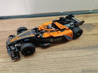 Predám lego 42169 NEOM MCLAREN FORMULA RACE,komplet