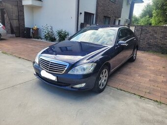 Predam Mercedes-Benz s350 w221 long benzín kw 200 r.v 2007
