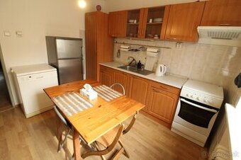 2 izbový byt na prenájom, st.sídlisko, Prievidza