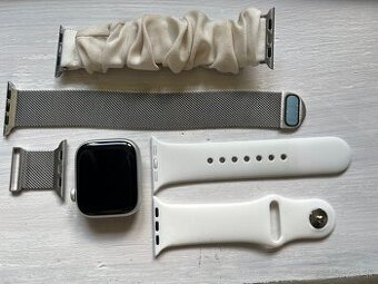 Apple Watch Series 8 41mm GPS – 3 remienky – výborný stav