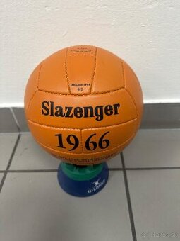 Vintage Slazenger Futbalova lopta