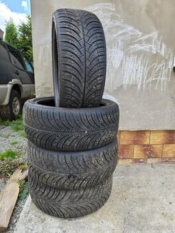 Pneu 225/40 R18