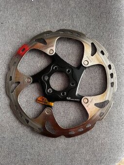Shimano XT sm-rt86 brzdový kotúč, 180 mm, 6 dier, Ice Tech - 1