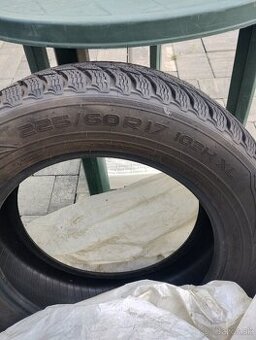 Predám zimné pneumatiky Nokian 225/60 R17