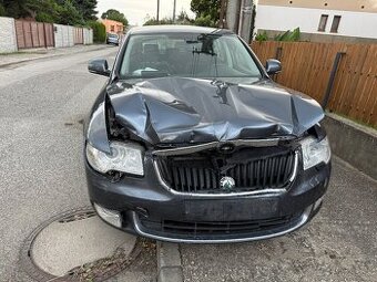 Škoda Superb 2008
