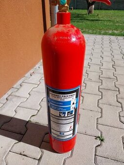 Co2 flaša