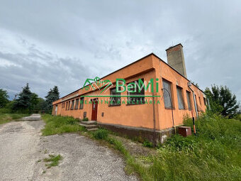 Predaj  polyfunkčný dom -  Levice   (020-18-MIJK)