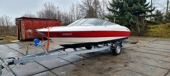 Bayliner 1851SS Capri motorový člun