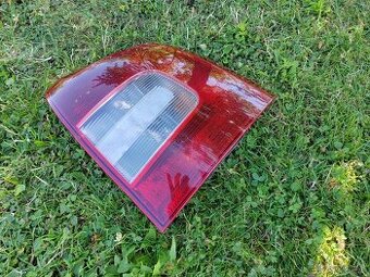 Škoda Octavia 2 combi pravé zadné svetlo