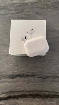 Apple AirPods Pro (2. generácie) s MagSafe puzdrom