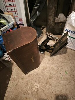 Šijací stroj singer