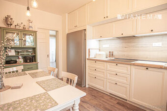 IBA U NÁS Na predaj zariadený 3i byt v novostavbe v Trnave