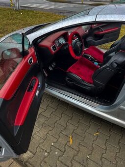 Na predaj Peugeot 307cc Premiere edition kus 014 z 307. Vozi