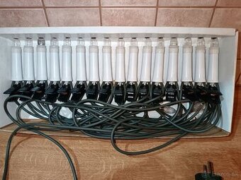 Vonkajšie, vianočné svetielka.