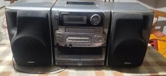 Rádiomagnetofon z CD značky Aiwa