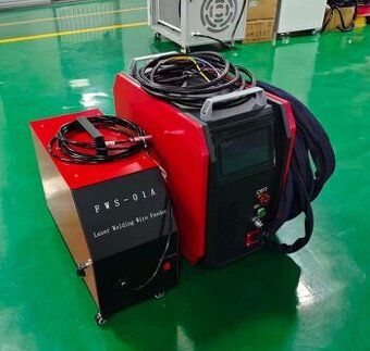 Laserova zvaracka, cistiaci laser akcia