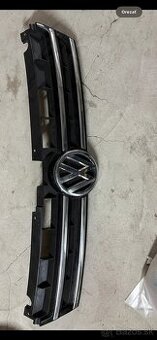 Predám prednú masku na Touareg 2