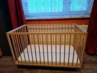 Detská postieľka s matracom 120x60