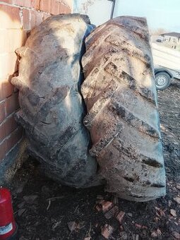 Predám kolesá na krištáľ pod retaze