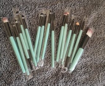 Sada štetcov 16 ks - NOVÉ