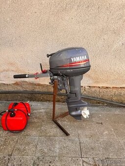 YAMAHA 15 HP (9.9) – TOP stav, po servise, bez investícií