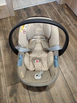 Vajíčko Cybex atom m