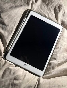 Apple iPad 10.2" 👩🏻‍💻 (2019, 7. generácia) ~ Rose Gold, 3