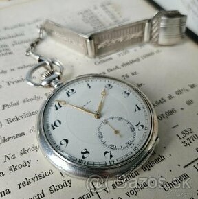 Stříbrné kapesní hodinky Zenith kal. 18-28-3-P